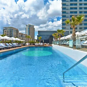 **** Hotel Hilton Diagonal Mar Hiszpania