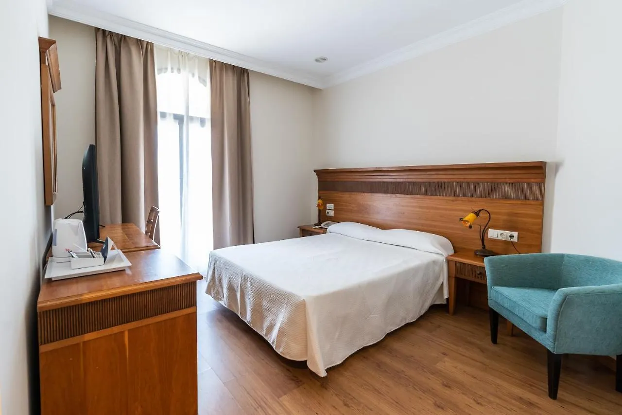 Globales Paraiso Beach Estepona Spanien