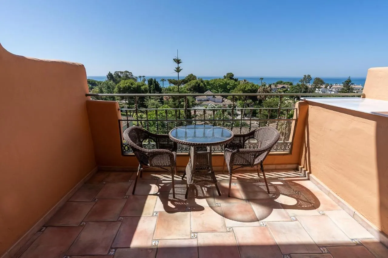Globales Paraiso Beach Estepona Spanien
