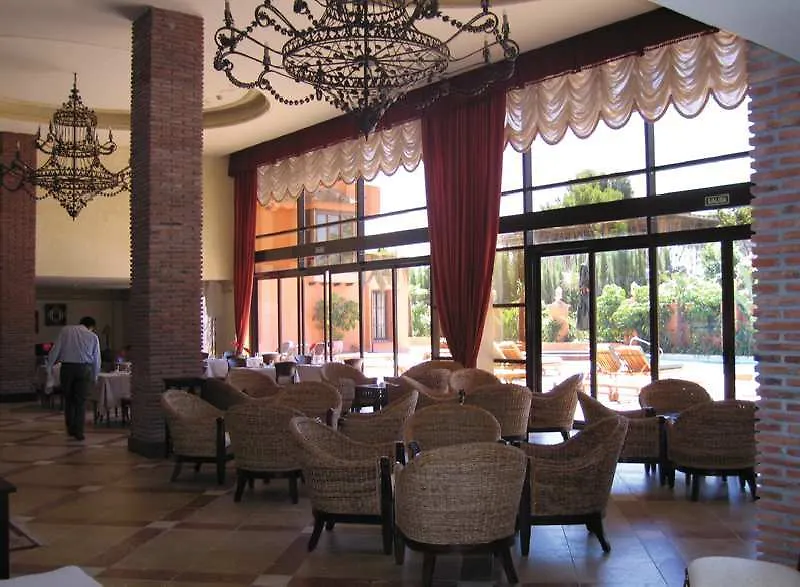 Globales Paraiso Beach Estepona Spanien