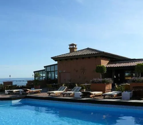 Globales Paraiso Beach Estepona Hotel